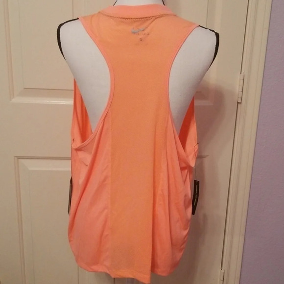 NWT Nike Women's Running Tank Top 2X - Picture 6 of 9